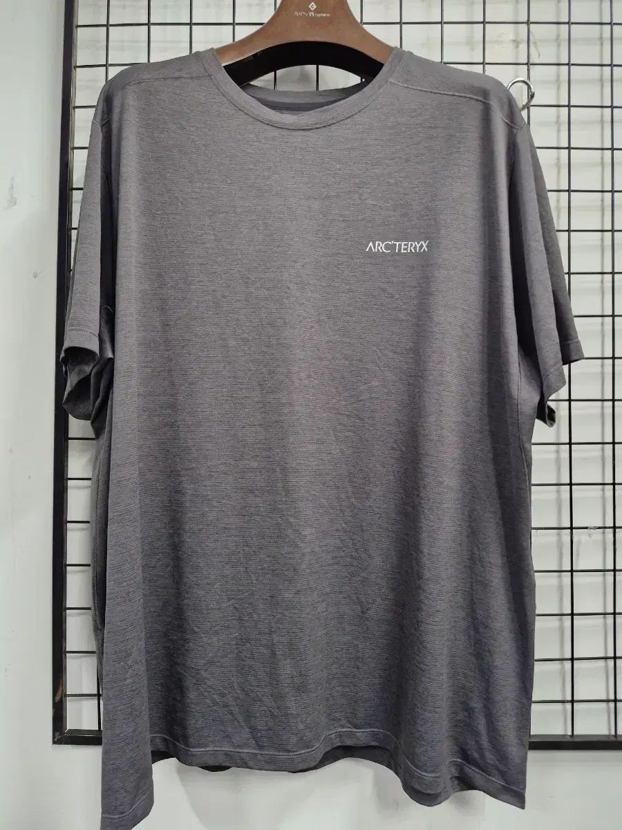 110XXL ARC'TERYX アークテリクス コマック アークバード ロゴ 機能性 半袖Tシャツ