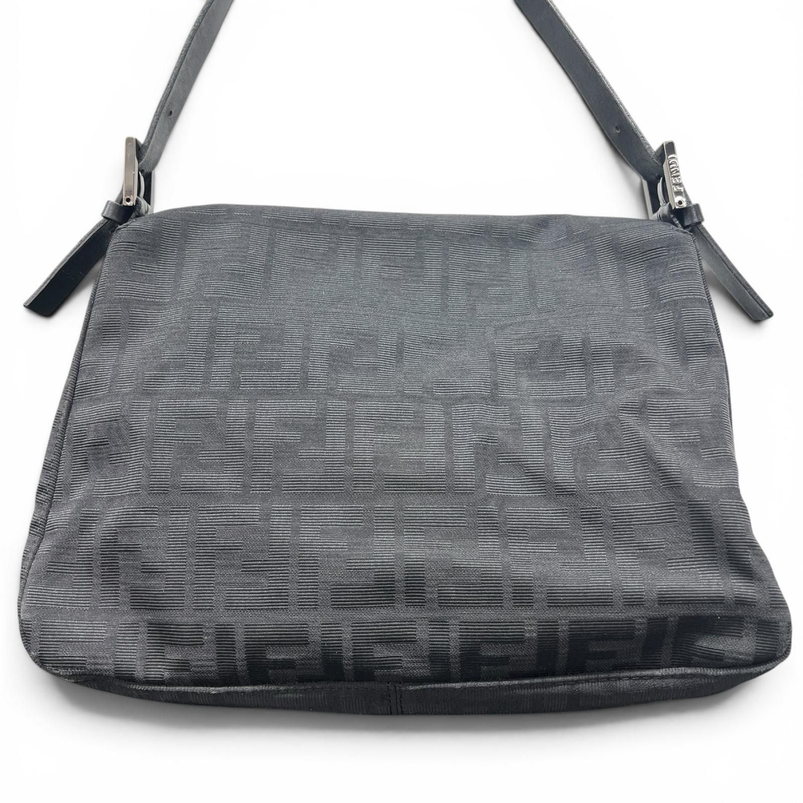 FENDI 希少 美品 フェンディ マンマバケット ズッカ ショルダーバッグ 