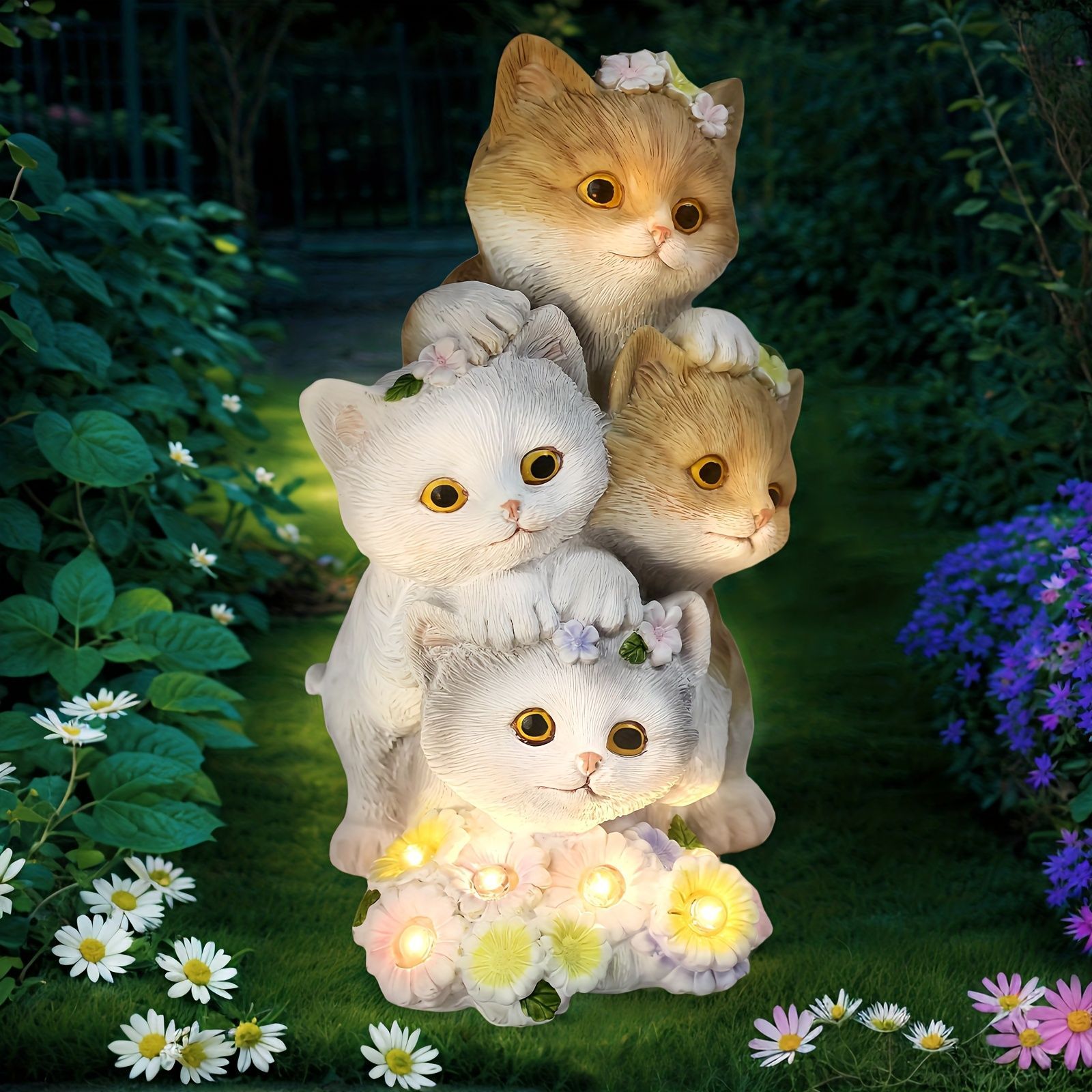 ソーラーライト ガーデンライト ガーデンオーナメント 4匹の猫 ねこ ネコ 庭オブジェ 置物 癒しグッズ ガーデニング お庭 玄関ライト 園芸装飾 オシャレ ギフト プレゼント 樹脂 可愛い