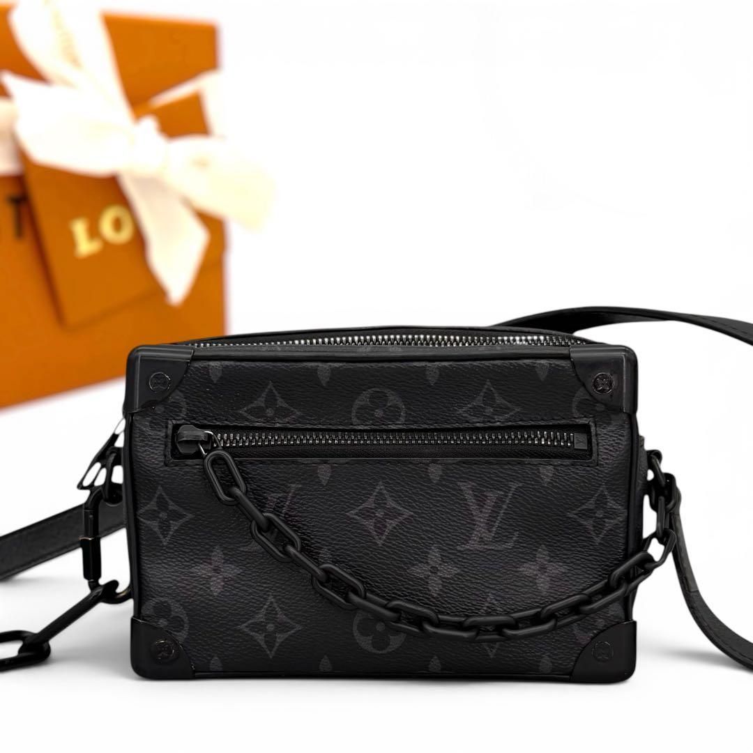 ルイヴィトン　モノグラム　エクリプス　ソフトトランク　ショルダーバッグ LOUIS VUITTON
