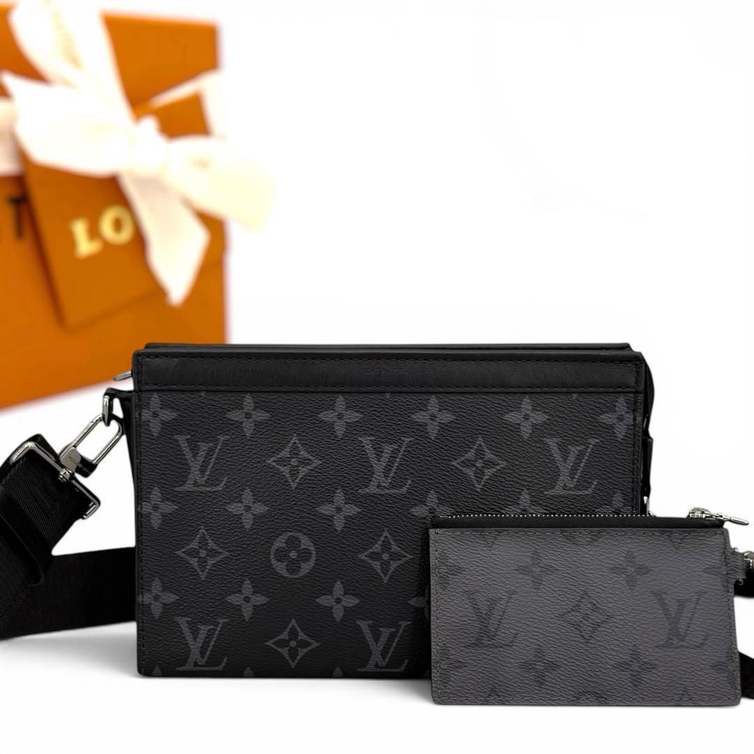 ルイヴィトン　モノグラム　エクリプス　ガストン　ウェアラブルウォレット LOUIS VUITTON ショルダーバッグ