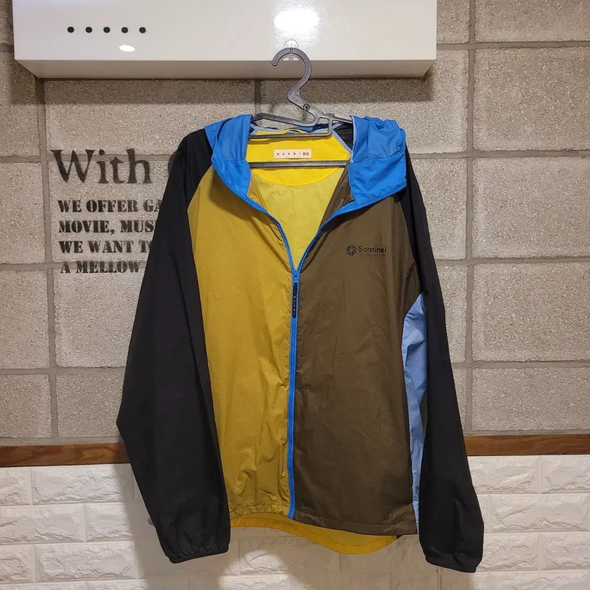 ユニクロ X Marni 軽量 ウィンドブレーカー 2XL