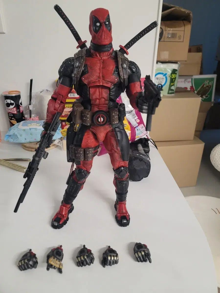 大型デッドプール アクション フィギュア