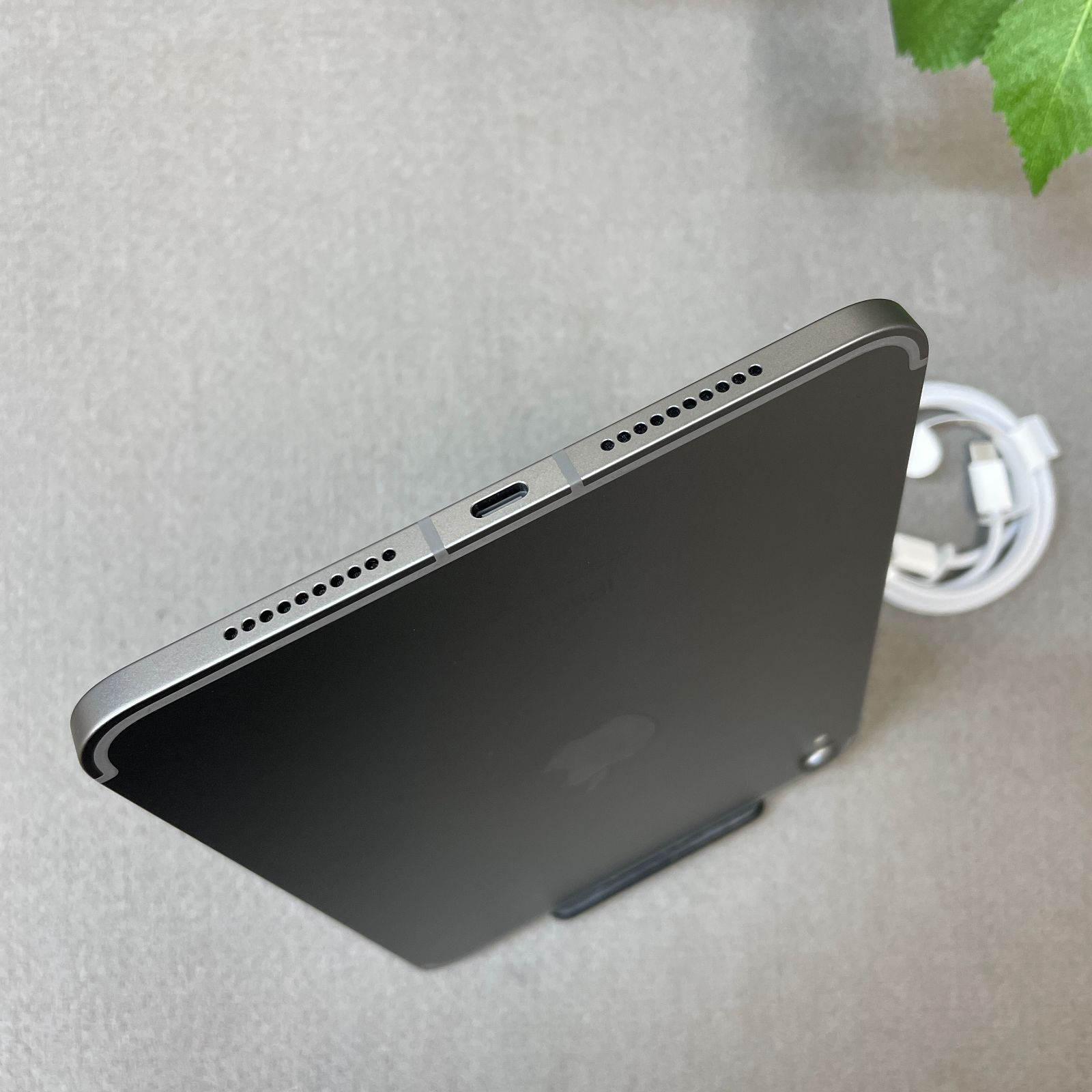 iPad mini 128GB バッテリー100% A17Pro - メルカリ