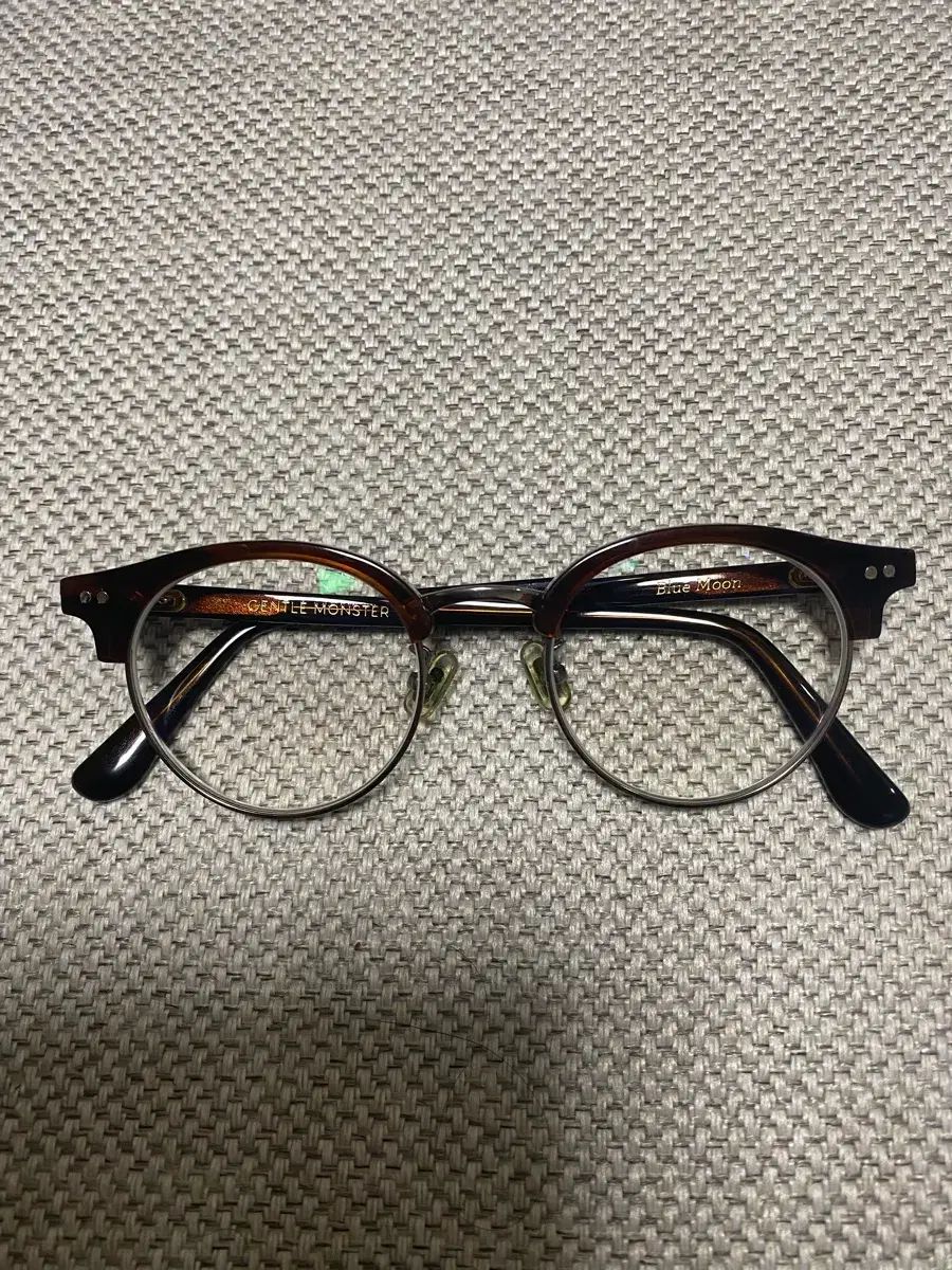 正規品 GENTLE MONSTER(ジェントルモンスター) ブルー ムーン メガネ 23,791円