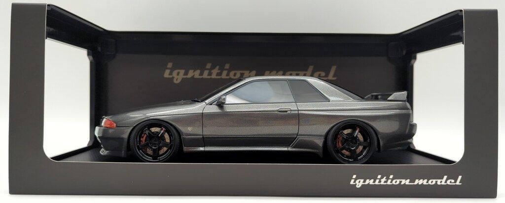ignition model 1/18レジン製 CLUBMAN RACE SPEC NISMO BNR32 CRS IG2411
