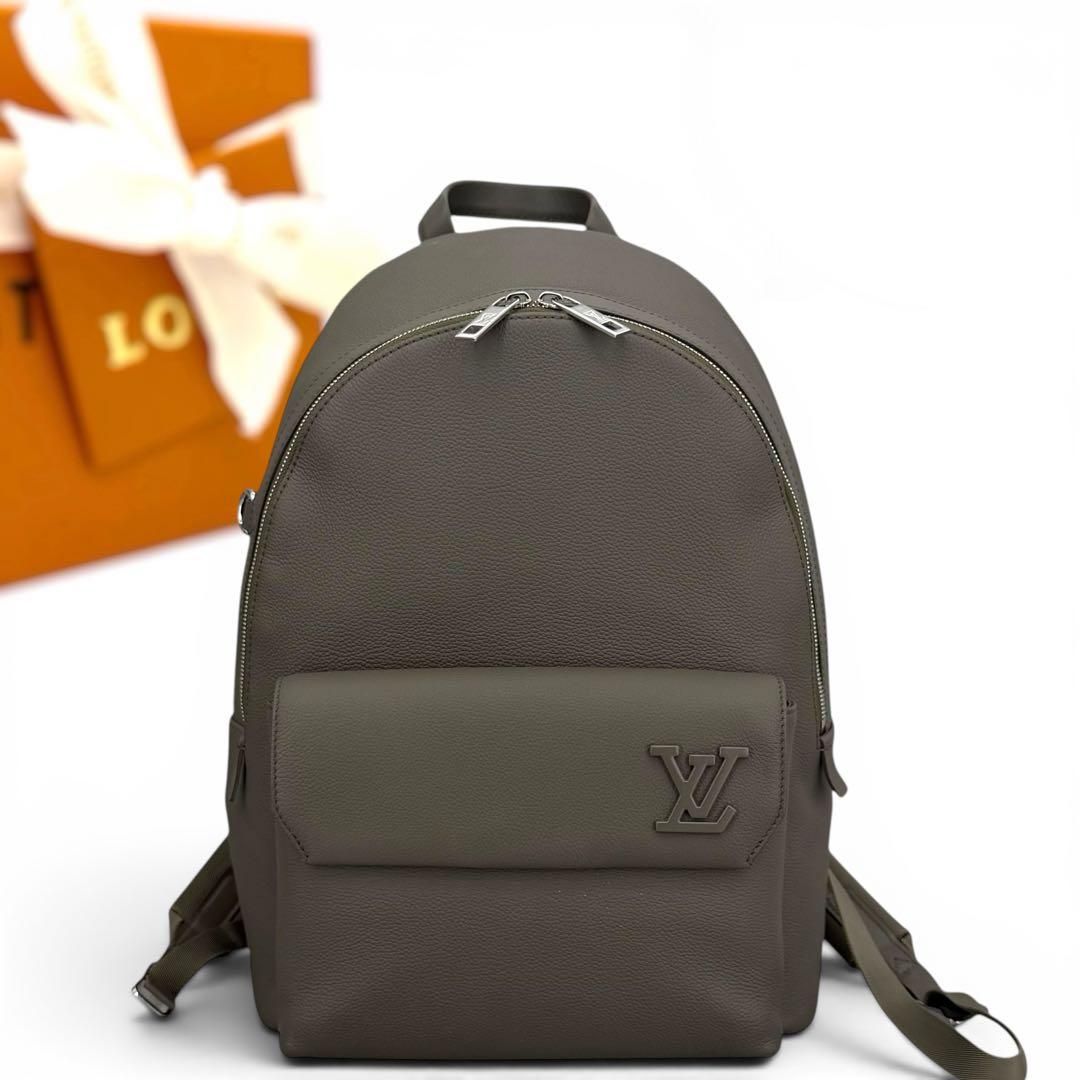 ルイヴィトン　アエログラム　テイクオフ　バックパック　カーキ LOUIS VUITTON リュックサック