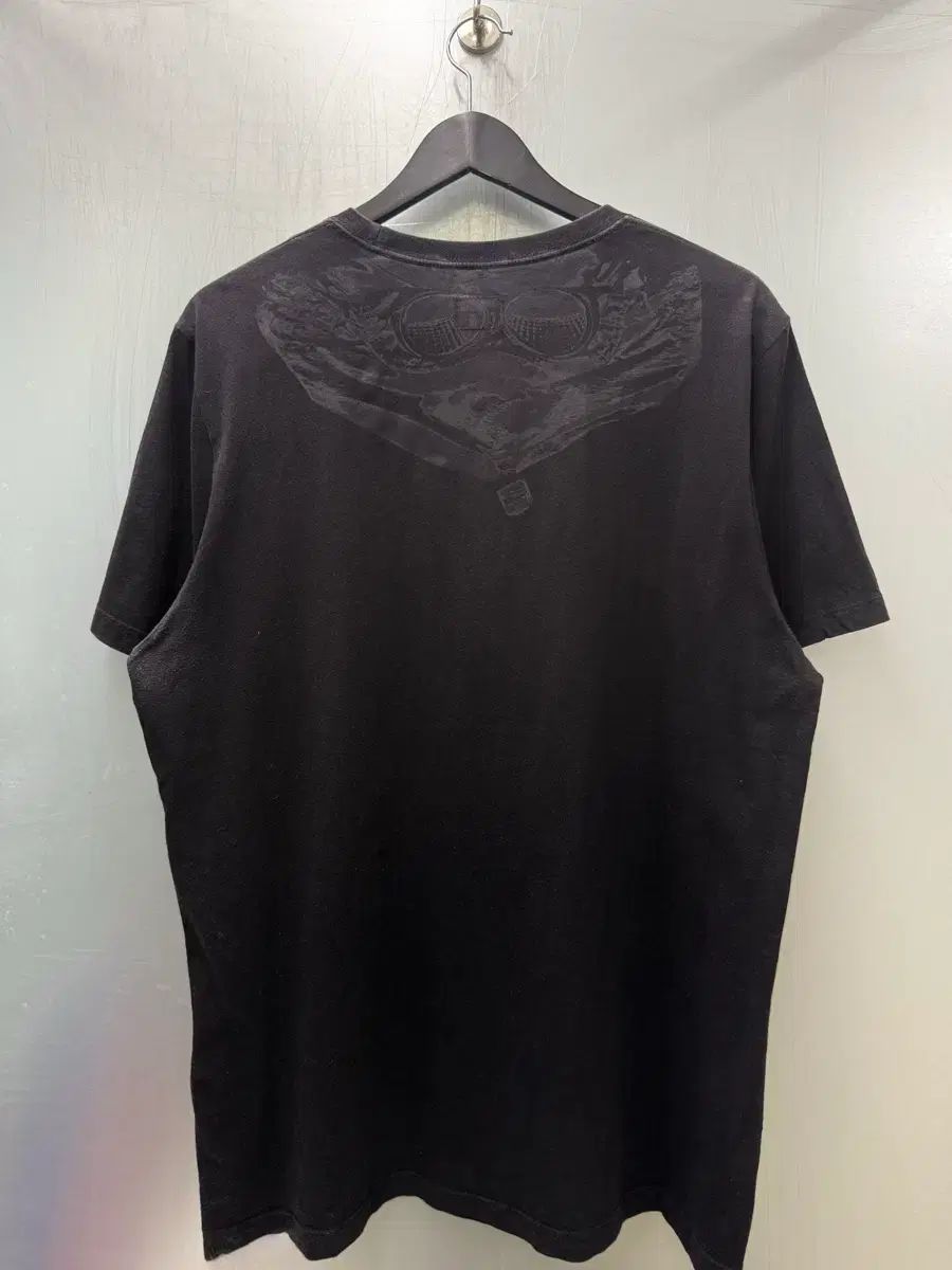 C P カンパニー C P 컴퍼니 バッグ ゴーグル グラフィック 半袖 Tシャツ