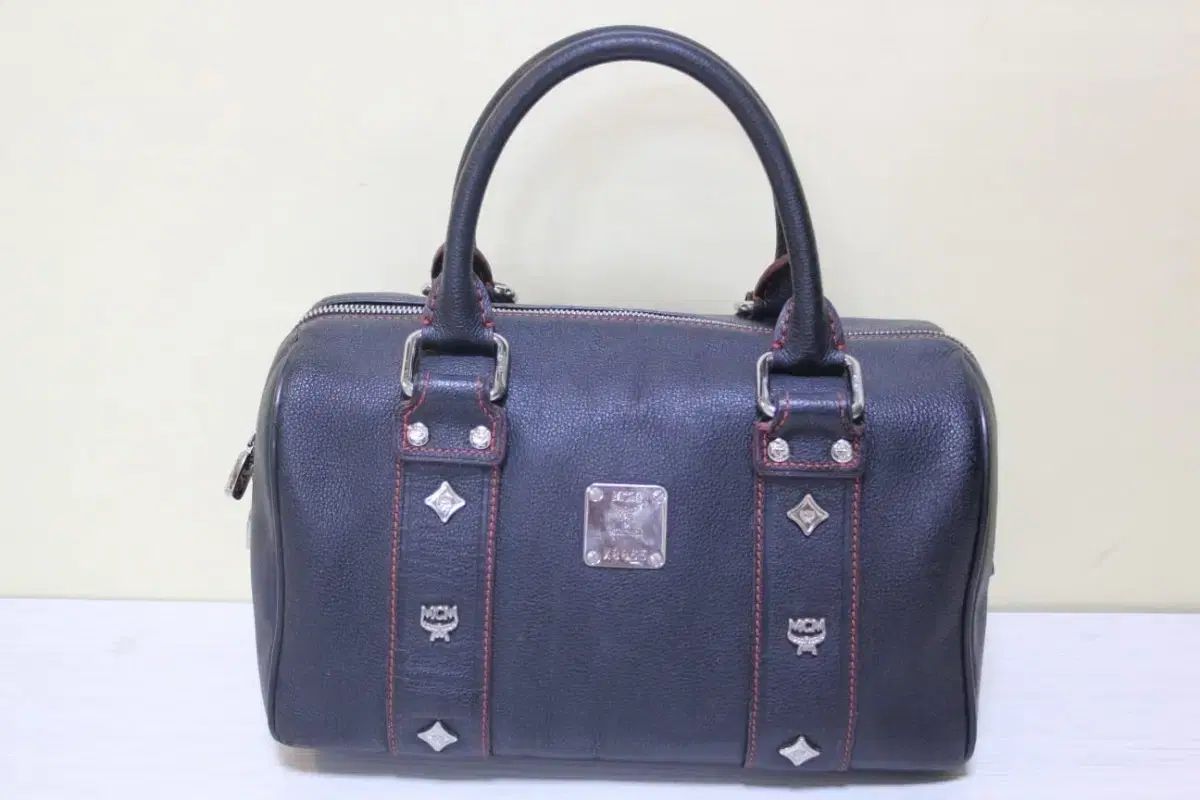 MCM エム シー エム 正規品 バッグ