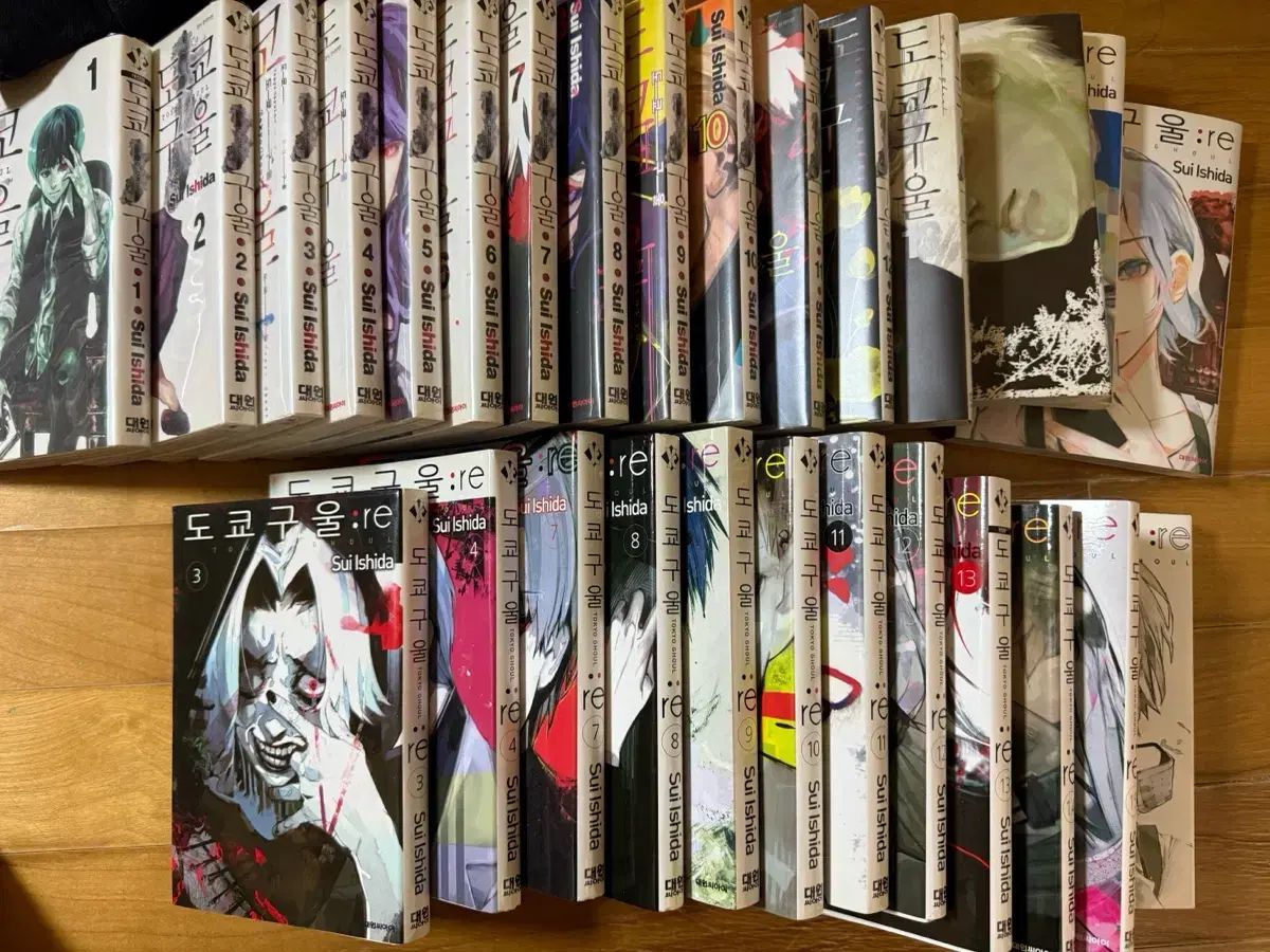 東京喰種 漫画 全巻 セット( 1 14 巻 re1 16 + 10 巻)