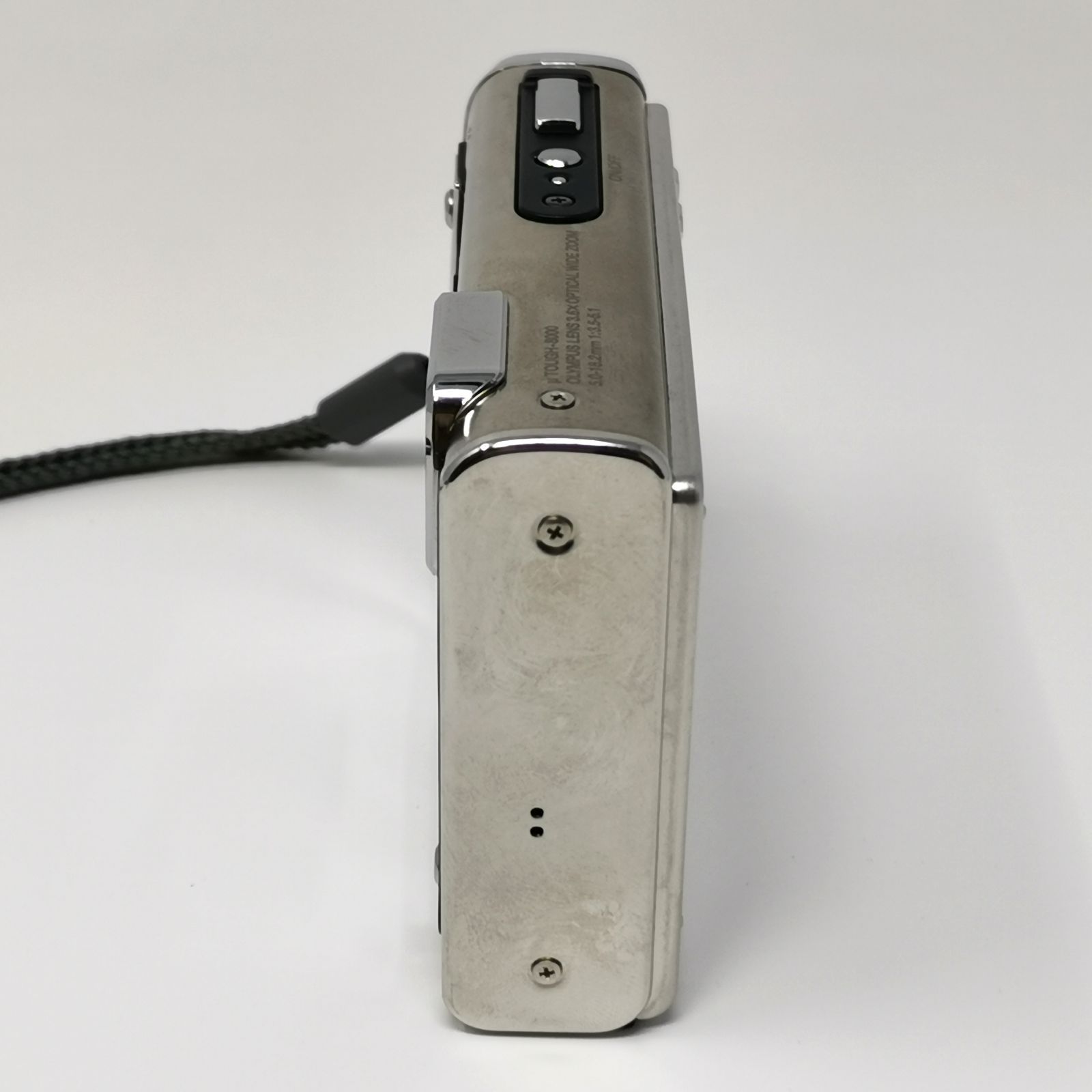 OLYMPUS μ ミュー TOUGH-8000 防水デジタルカメラ 動作確認済 充電器付 