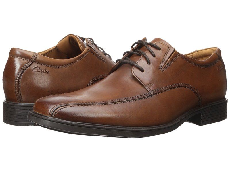 クラークス メンズ シューズ オックスフォード Clarks Tilden Walk Dark Tan Leathe タン
