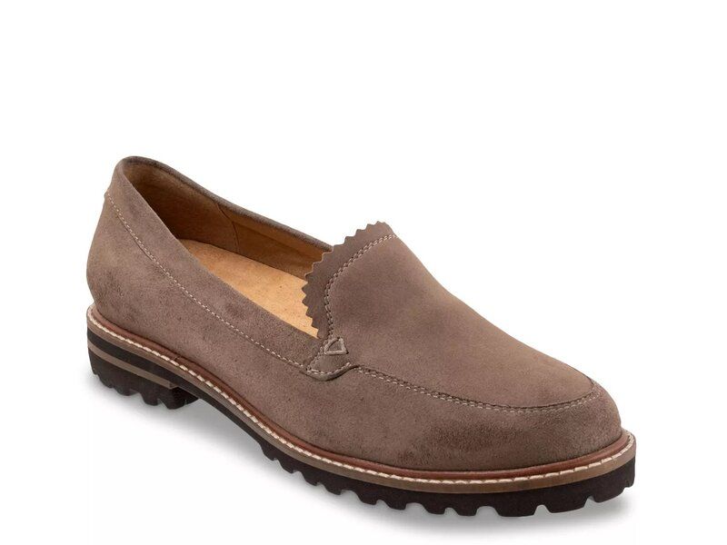 トロッターズ レディース シューズ スリッポン・ローファー Trotters Fayth Loafer Stone Suede ストーン