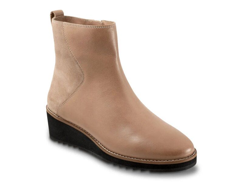 トロッターズ レディース シューズ ブーツ・レインブーツ Trotters Wynona Bootie Beige ベージュ