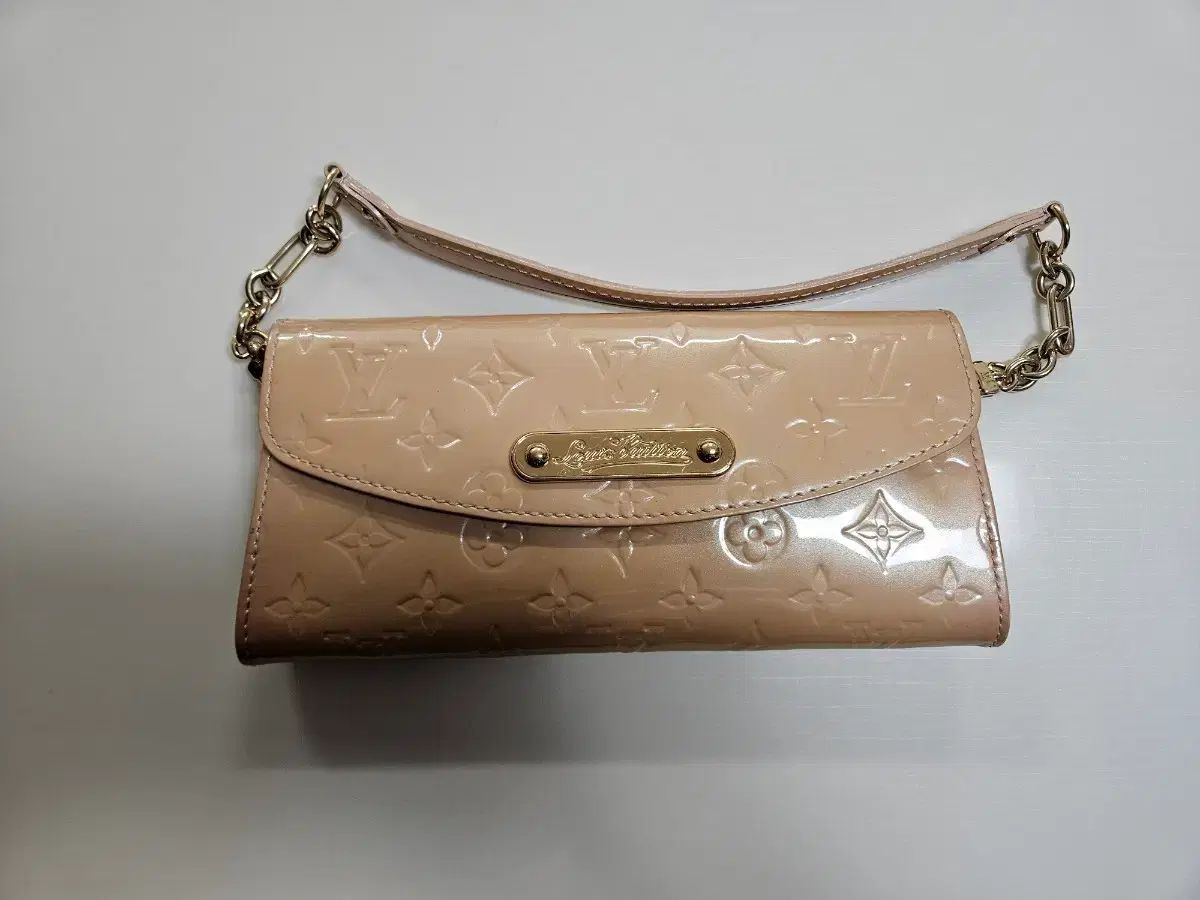 Louis Vuitton モノグラム ヴェルニ サンセット・ブルヴァール クラッチバッグ