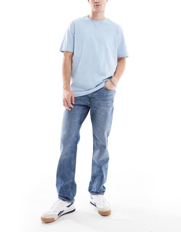 ジャック アンド ジョーンズ メンズ ボトムス デニムパンツ ジーンズ Jack Jones Clark straight jeans in mid Blue Denim デニム