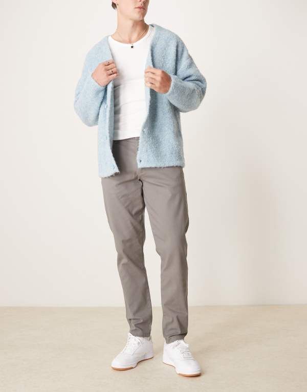 エイソス メンズ ボトムス カジュアルパンツ テーパードフィット ASOS DESIGN tapered fit chinos Gray グレー