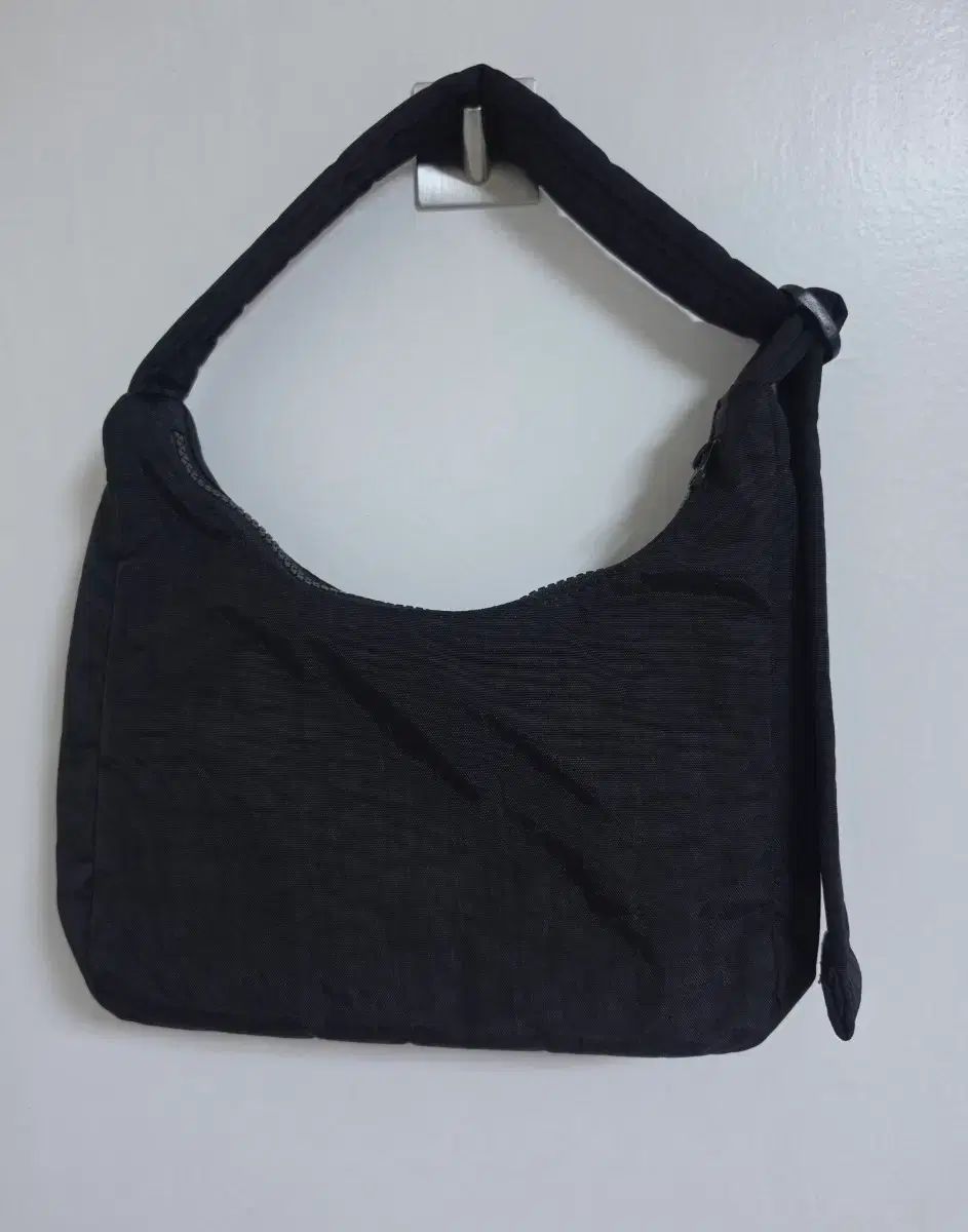 (新品) Baggu ミニ ナイロン ショルダーバッグ ブラック