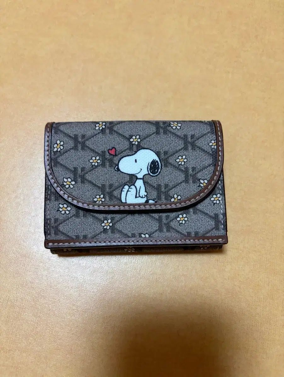 HAZZYS SNOOPY 財布
