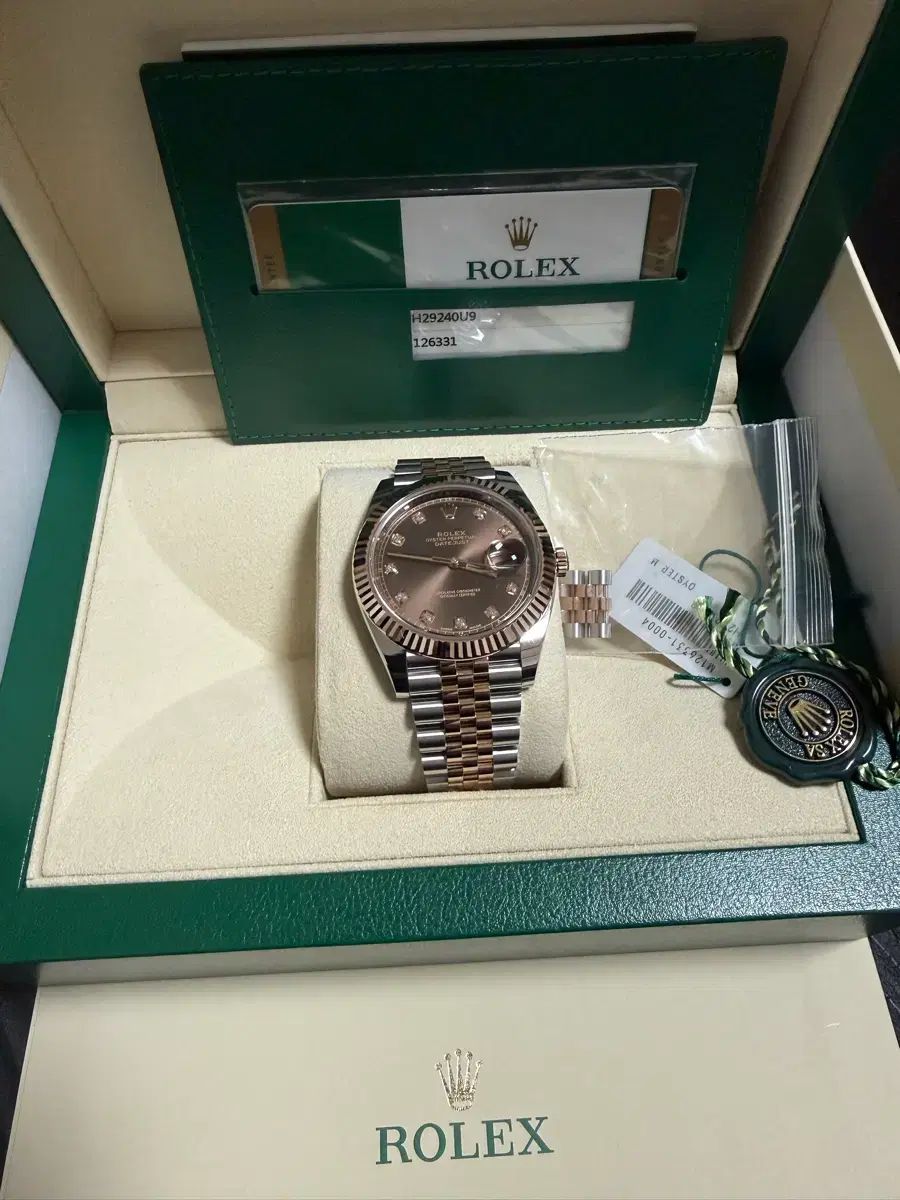 ROLEX ロレックス 126331 デイジャスト コンビ 10p 出品