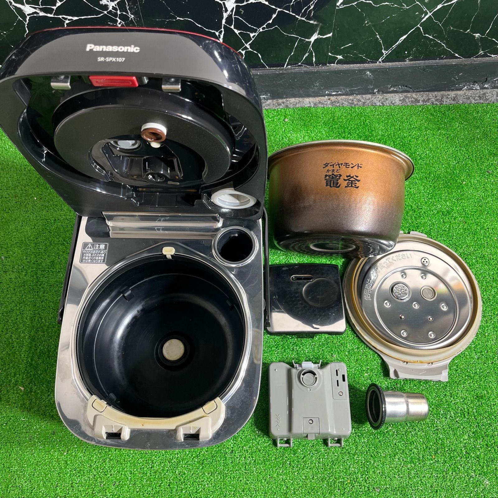 Panasonic スチーム&可変圧力IHジャー炊飯器 5.5合 レッド ブラック