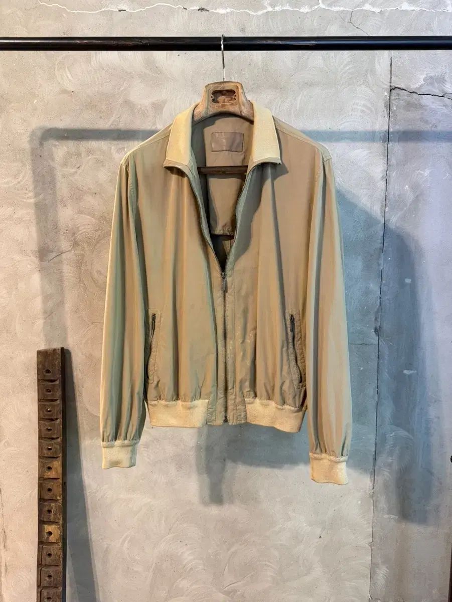 Ermenegildo Zegna(エルメネジルド ゼニア) ZEGNA ゼニア Classic ブルゾン メンズ100