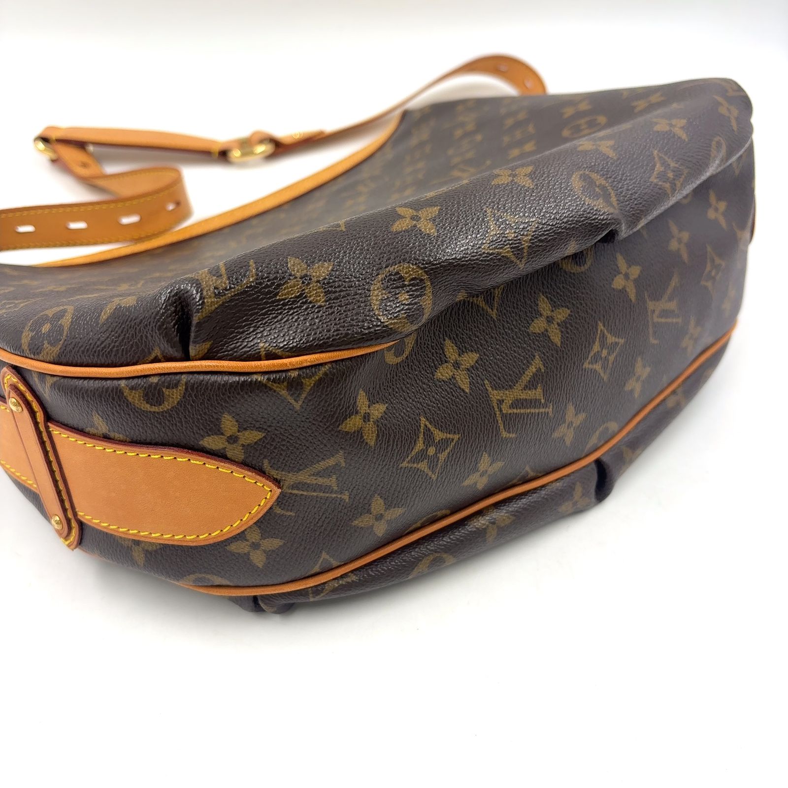 新着】LOUIS VUITTON トゥラムGM モノグラム モノグラム レザー、PVC 