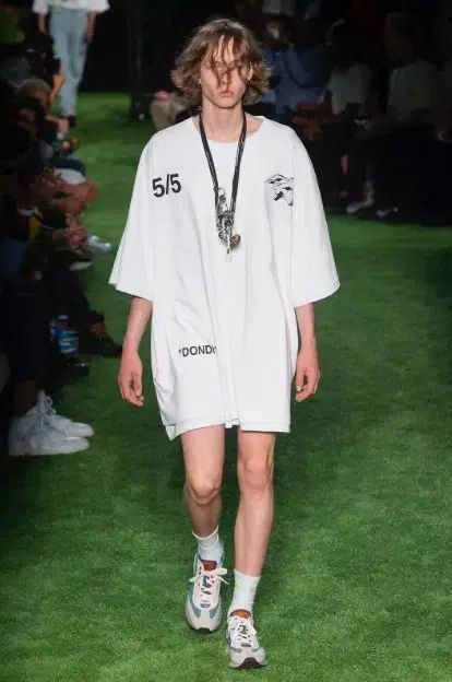オフホワイト x Don-d-white メンズ半袖 オーバーサイズ Tシャツ 110-120