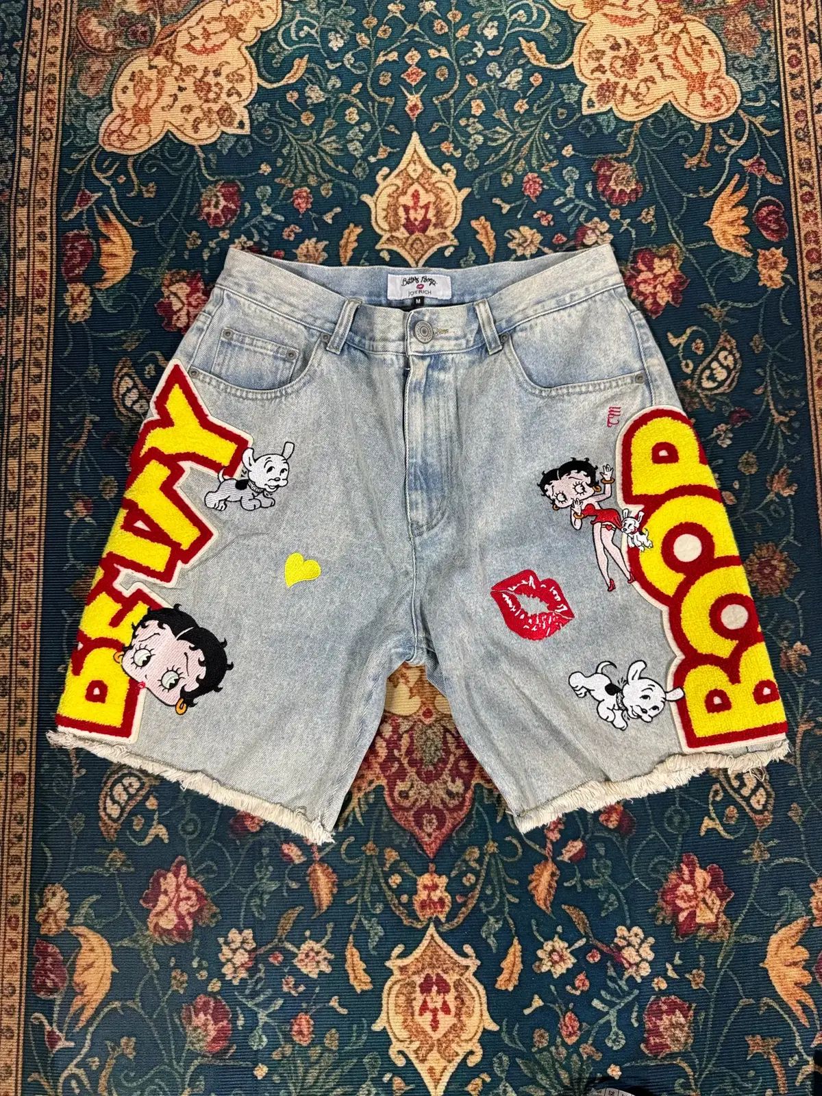 ベティブープXジョイリ刺繍パッチショーツ4036