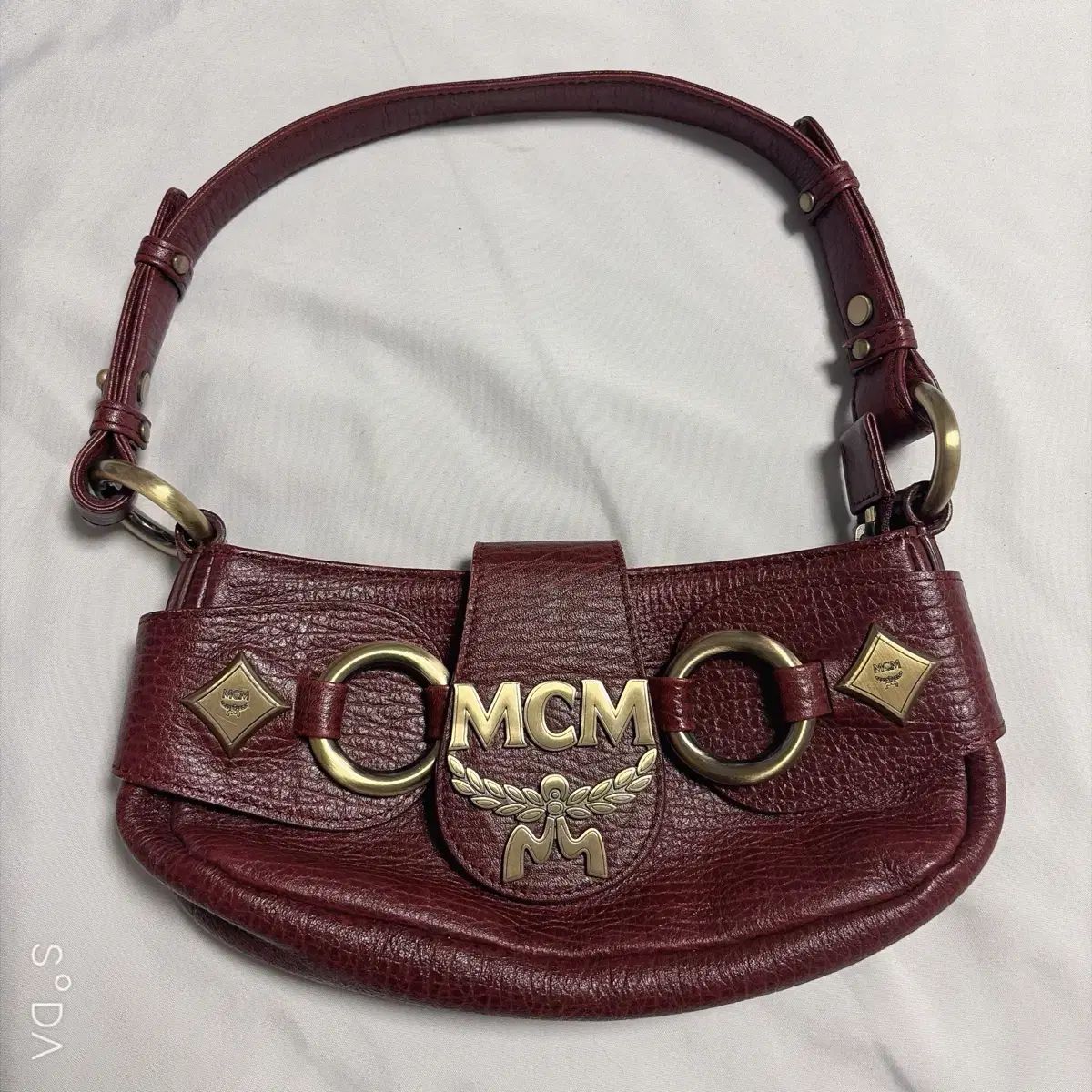 MCM エム シー エム ミニ クロスバック バーガンディ