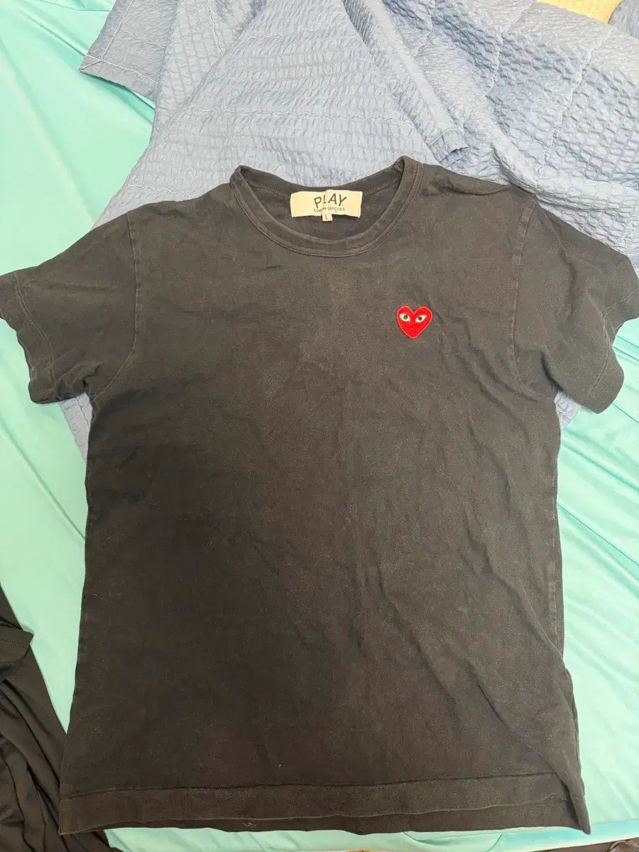 コム・デ・ギャルソン 黒 レッド ハート 半袖Tシャツ