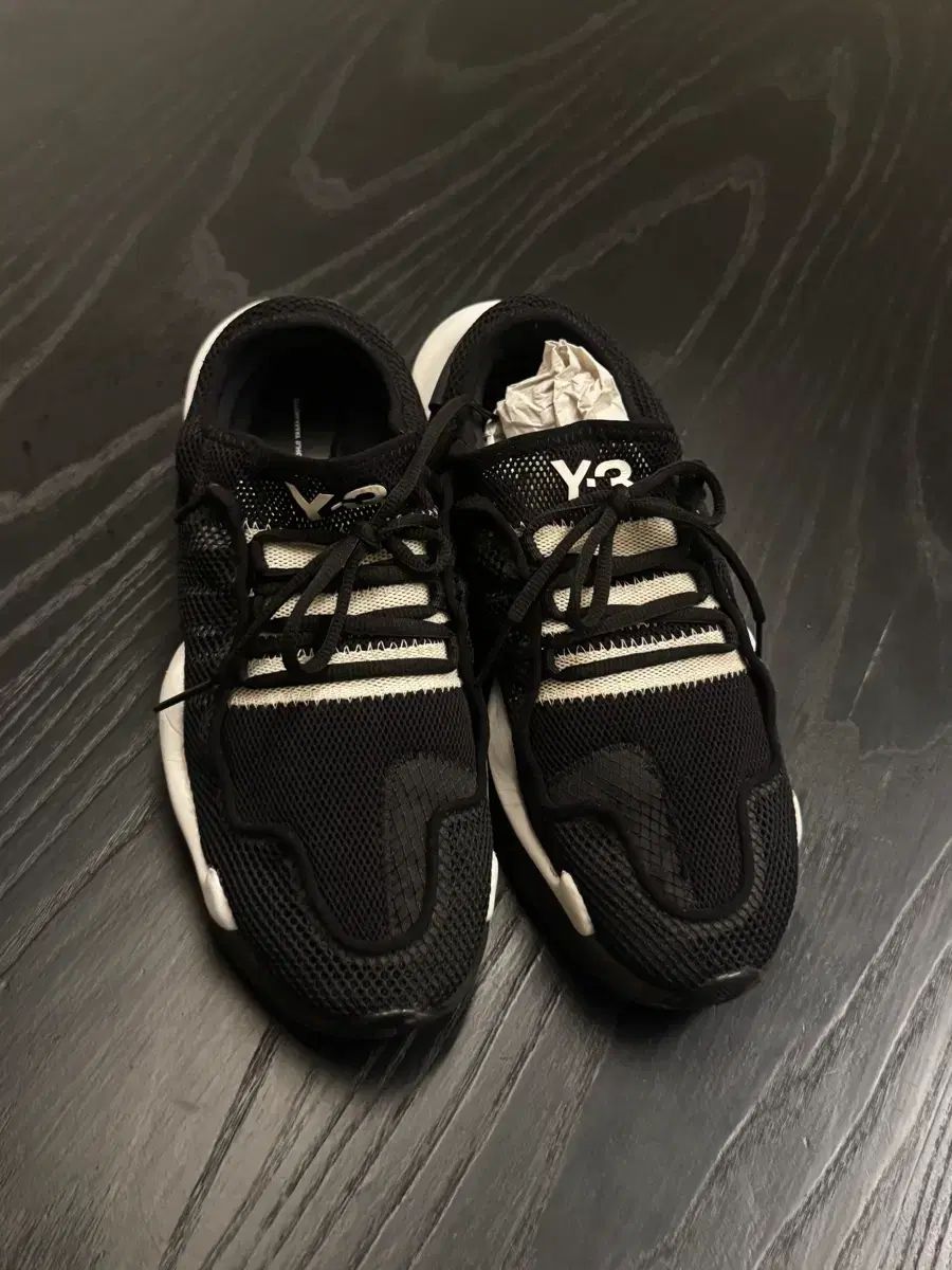 Y-3 ブラック スニーカー 280