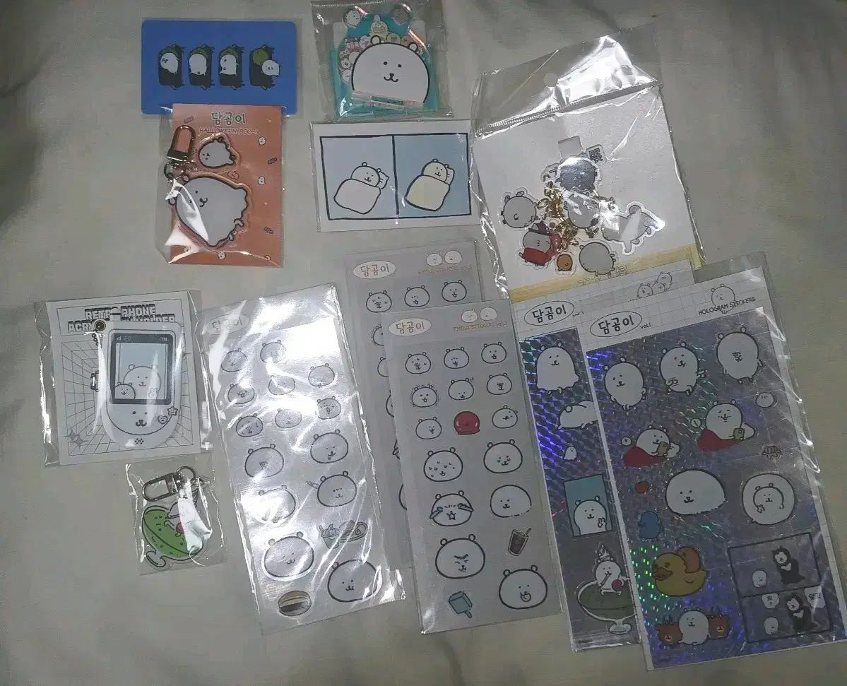 自分ツッコミくま 公式ステッカー アークス フォトカード バッジ まとめ