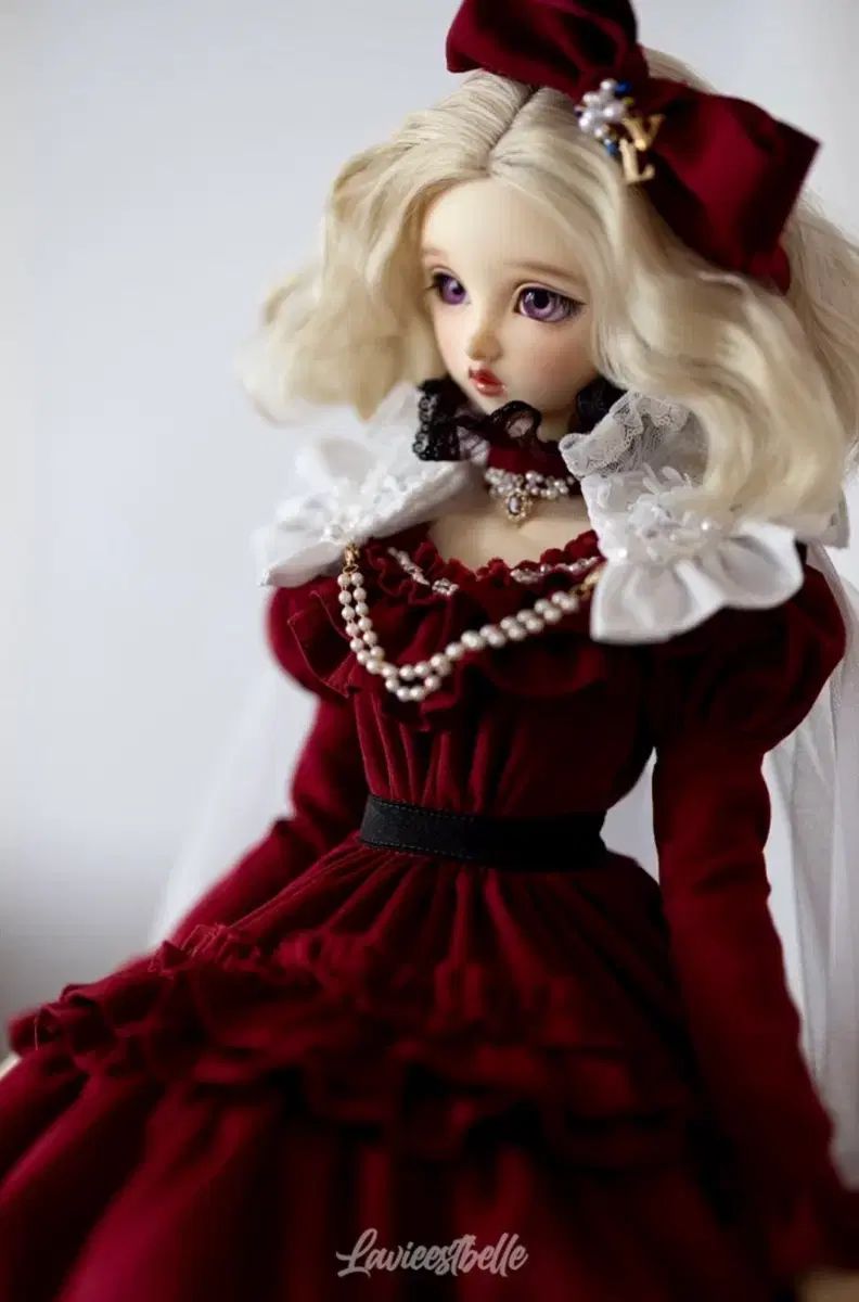 La vie est belle ラビエベル Dark Glass Forest
