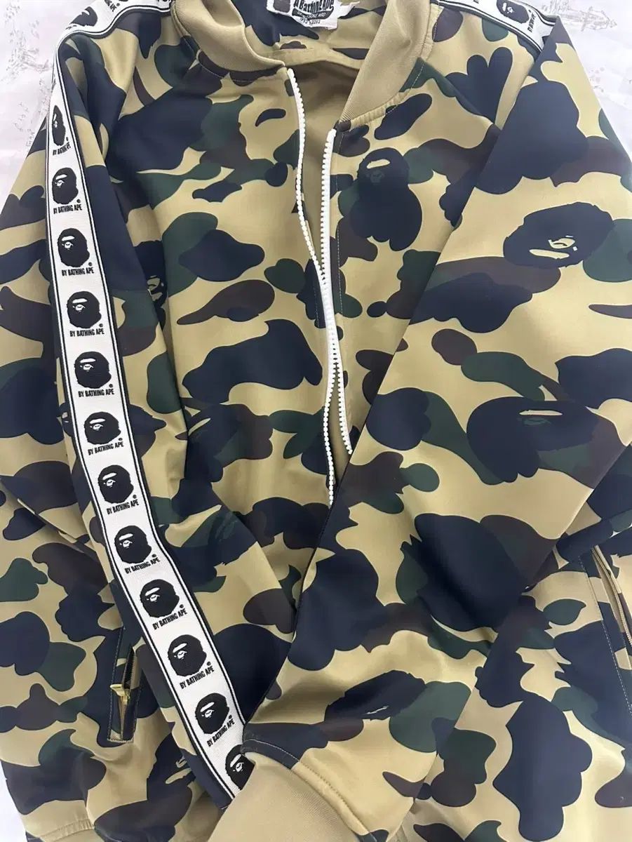 A BATHING APE カモフラ ジップアップ ジャケット