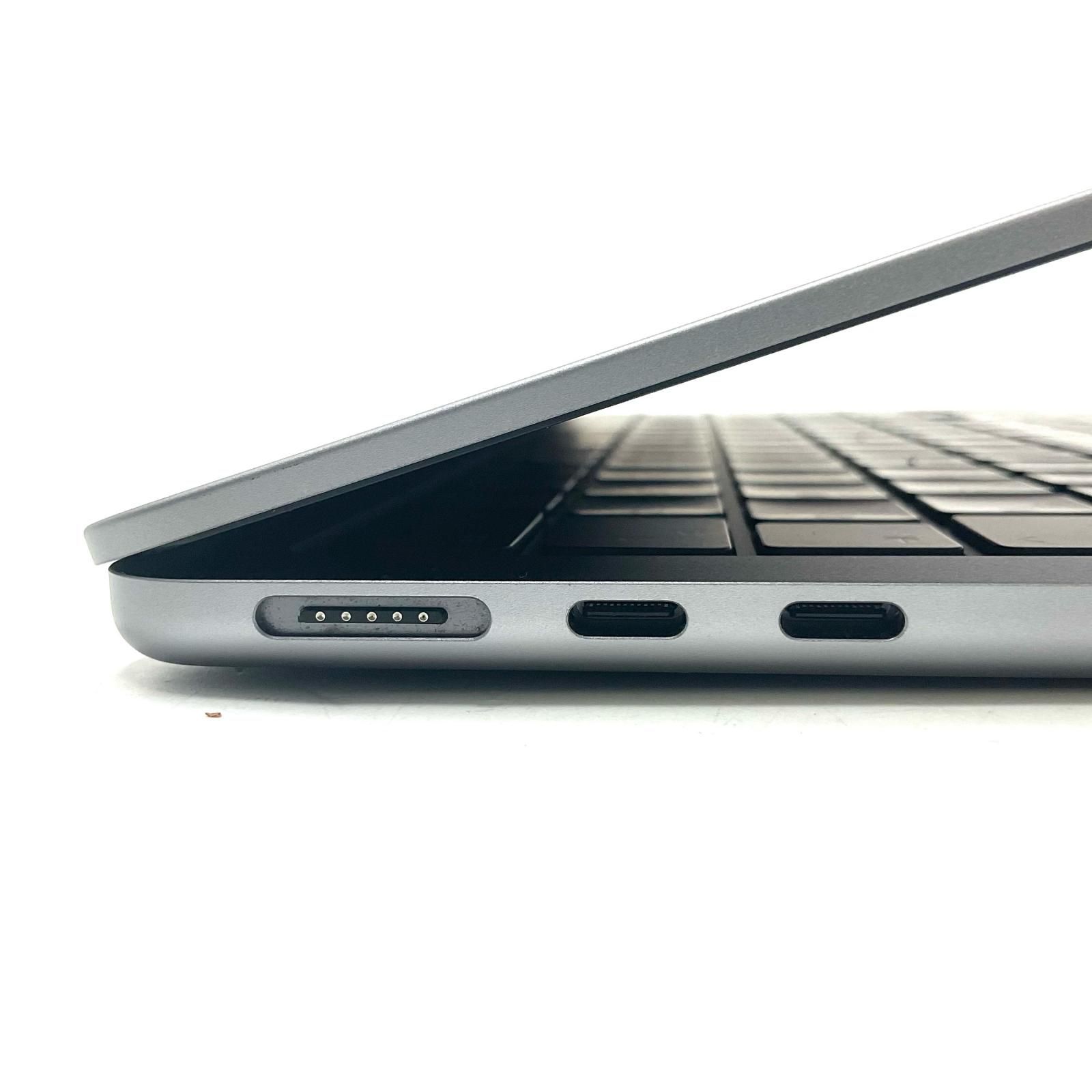 MacBook Air 2022 M2 13.6
