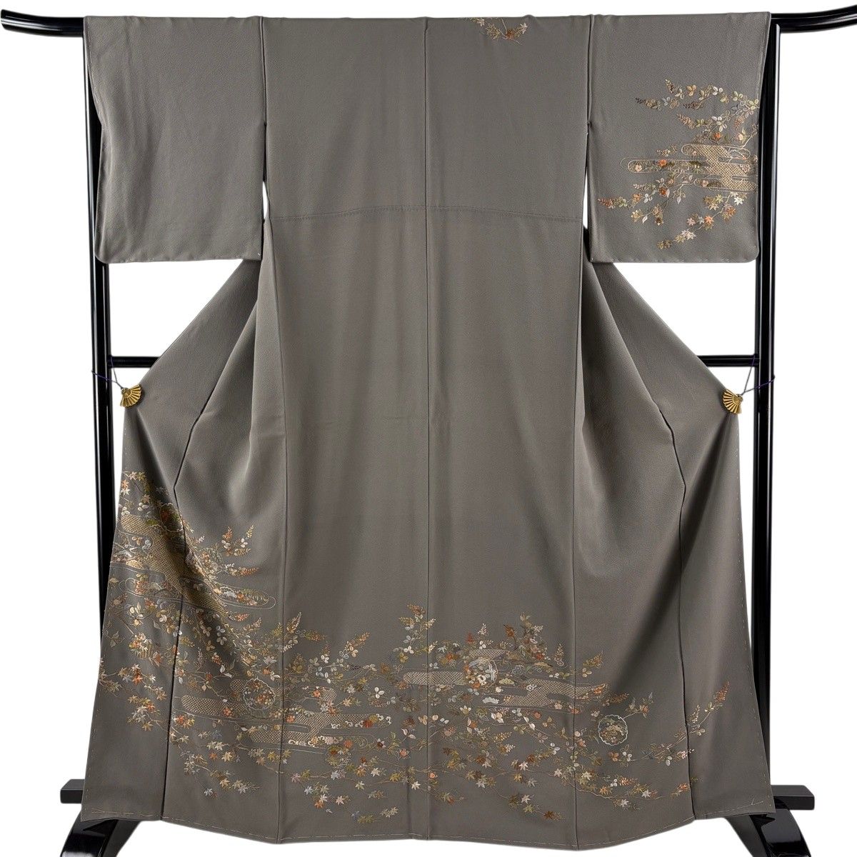 【美品】 訪問着 身丈165cm 裄丈66cm M 袷 ヱ霞 萩 金糸 刺繍 灰茶 正絹 名品 【中古】