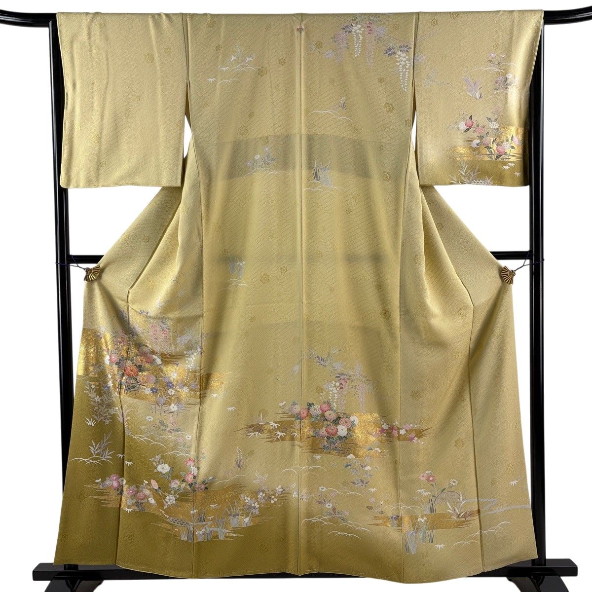 【美品】 訪問着 身丈158cm 裄丈66cm M 袷 霞 草花 金糸 金彩 薄黄土色 正絹 名品 一つ紋 【中古】