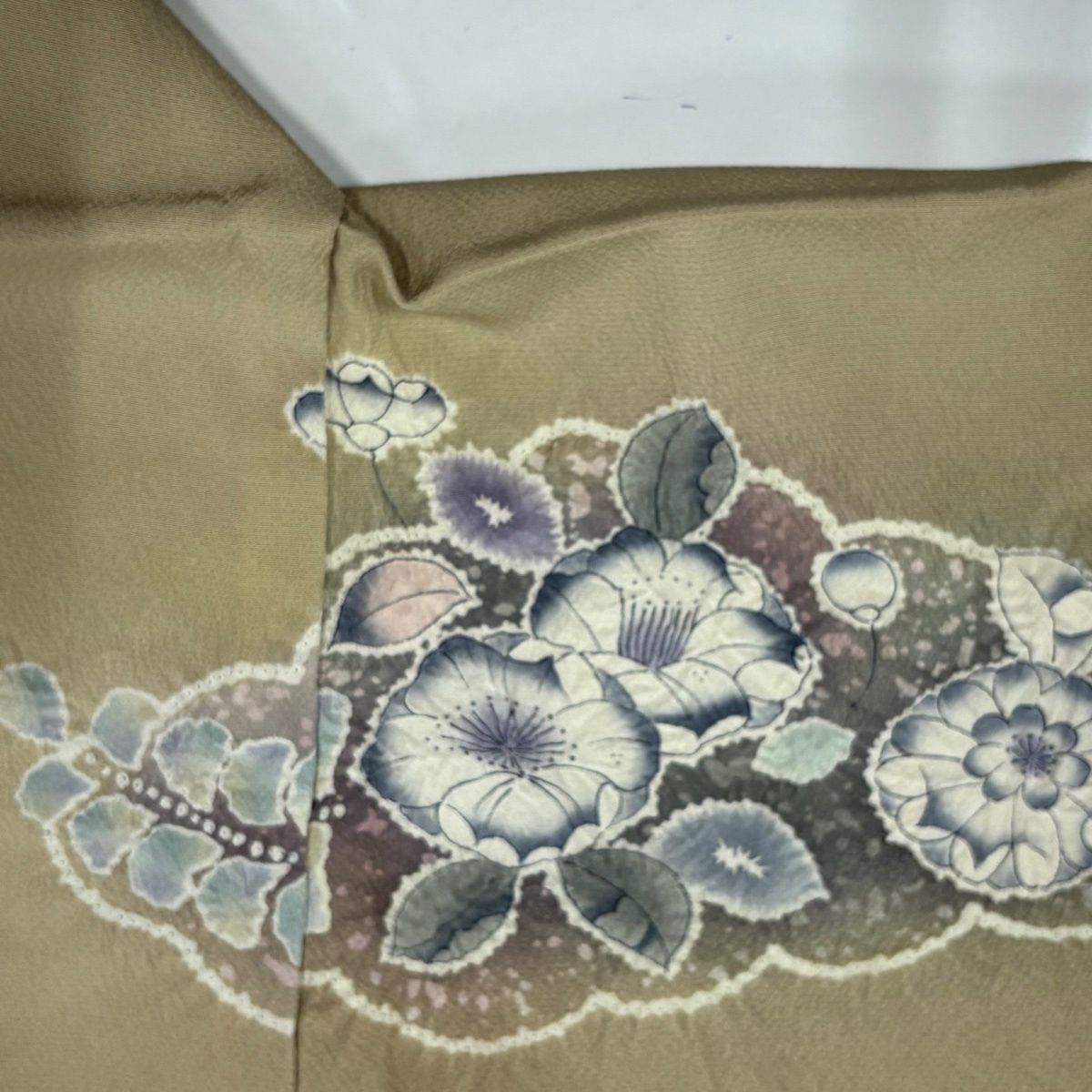 【美品】 訪問着 身丈159cm 裄丈62.5cm S 袷 落款 辻が花 雲文 ぼかし ベージュ 正絹 名品 【中古】 【美品】 訪問着 身丈159cm 裄丈62.5cm S 袷 落款 辻が花 雲文 ぼかし ベージュ 正絹 名品 【中古】