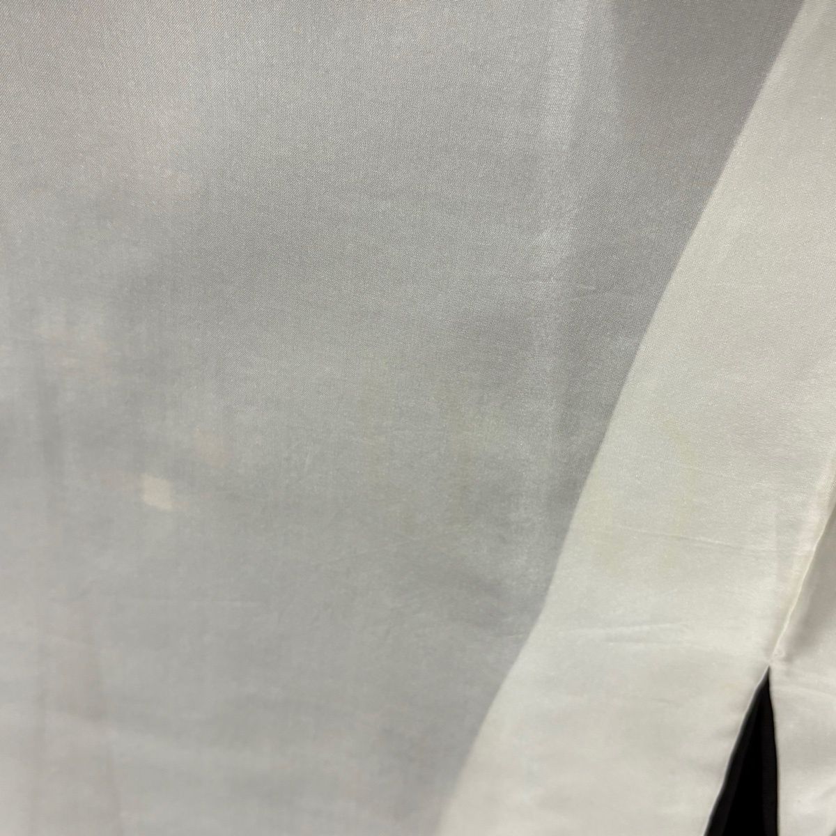紬 身丈161cm 裄丈65cm M 袷 燕 井桁 焦茶色 正絹 名品 【中古】 紬 身丈161cm 裄丈65cm M 袷 燕 井桁 焦茶色 正絹 名品 【中古】