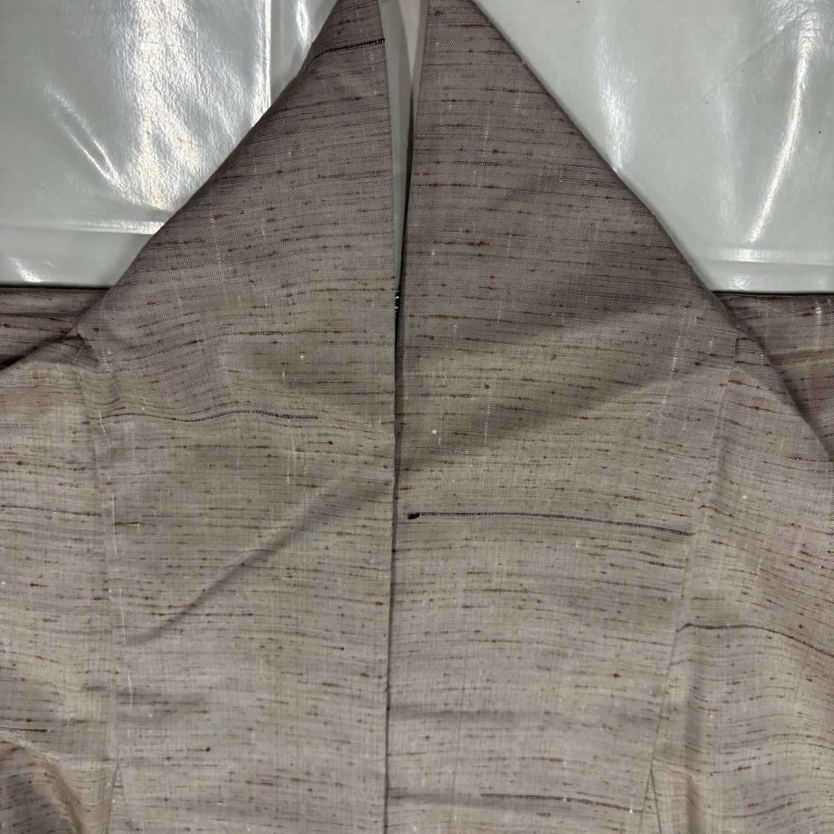【美品】 付下げ 身丈161.5cm 裄丈66cm M 袷 紬地 霞 縞 薄小豆 正絹 名品 【中古】