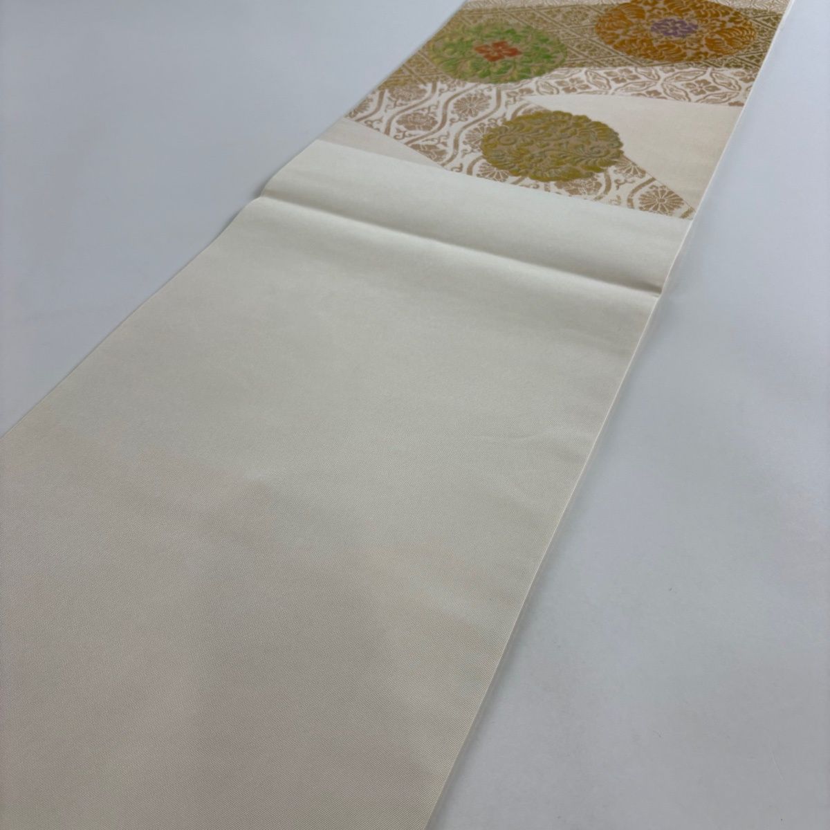 【美品】 袋帯 名品 川島織物 落款 本袋 関西仕立て 浮線綾文 華文 金銀糸 箔 ベージュ 六通 正絹 【中古】