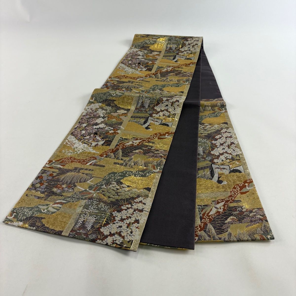 【美品】 袋帯 名品 落款 藤三郎 御所車 花鳥 箔 灰紫 六通 正絹 【中古】 【美品】 袋帯 名品 落款 藤三郎 御所車 花鳥 箔 灰紫 六通 正絹 【中古】