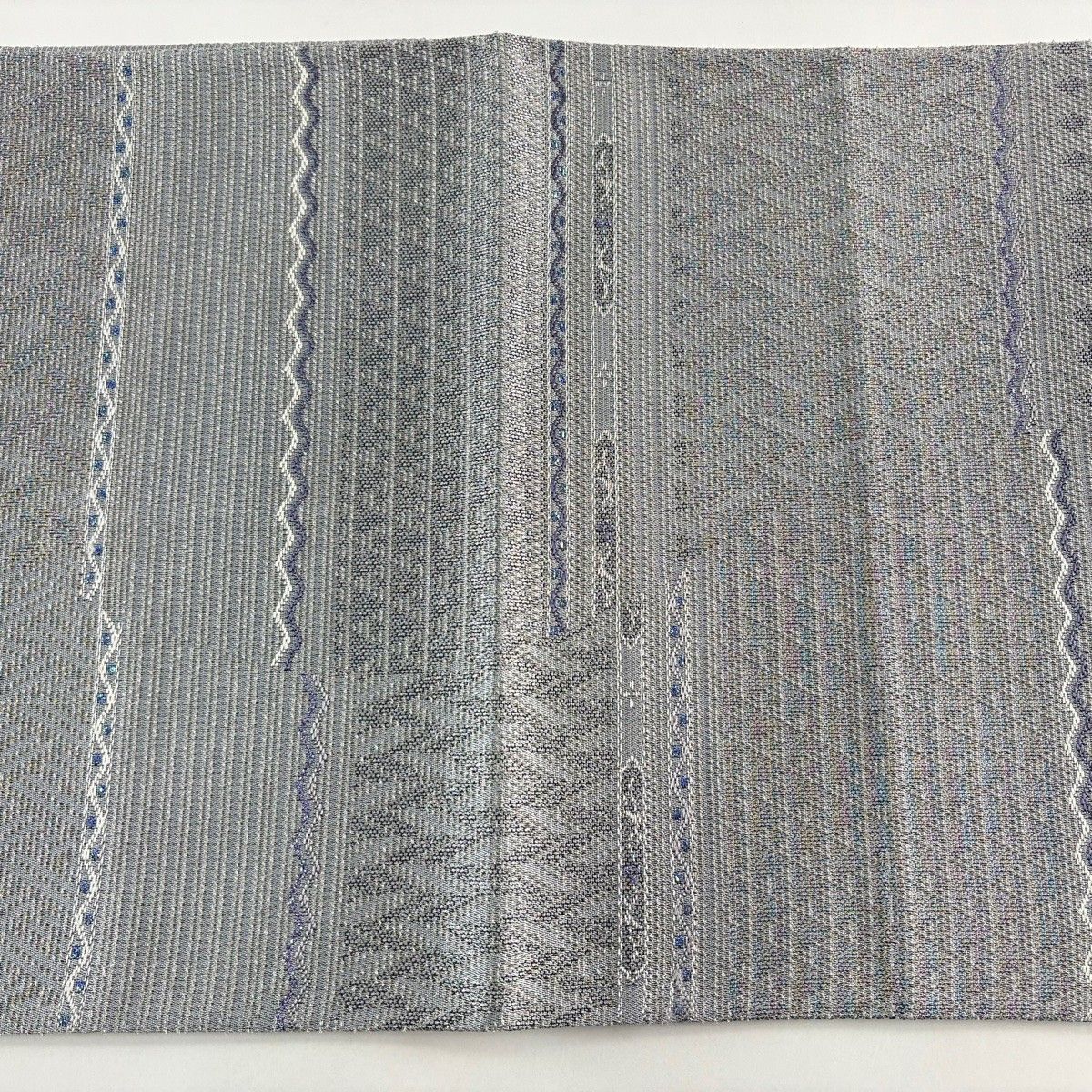 【美品】 袋帯 名品 吉祥違棚文 螺鈿 輪奈織 灰色 お太鼓柄 正絹 【中古】
