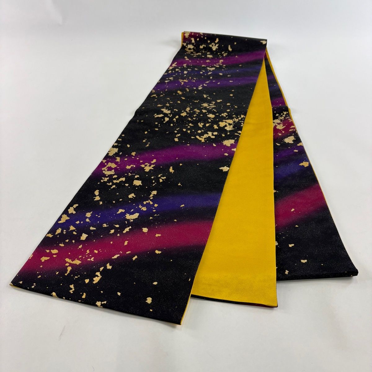 【美品】 袋帯 名品 幾何学 斜めぼかし 銀通し 金彩 黒 全通 正絹 【中古】