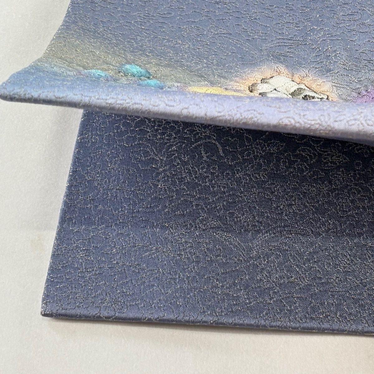 【美品】 袋帯 逸品 久保田一竹工房 落款 辻が花 霞 金糸 ぼかし 青灰色 お太鼓柄 正絹 【中古】