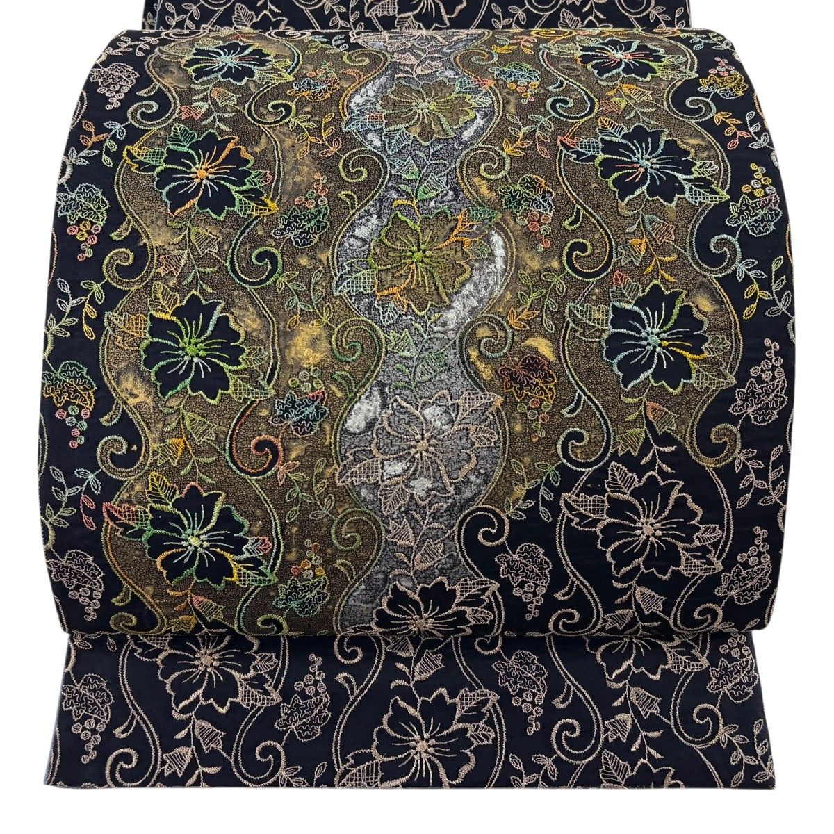 【美品】 袋帯 逸品 葡萄 草花 金銀彩 刺繍 黒 お太鼓柄 正絹 【中古】