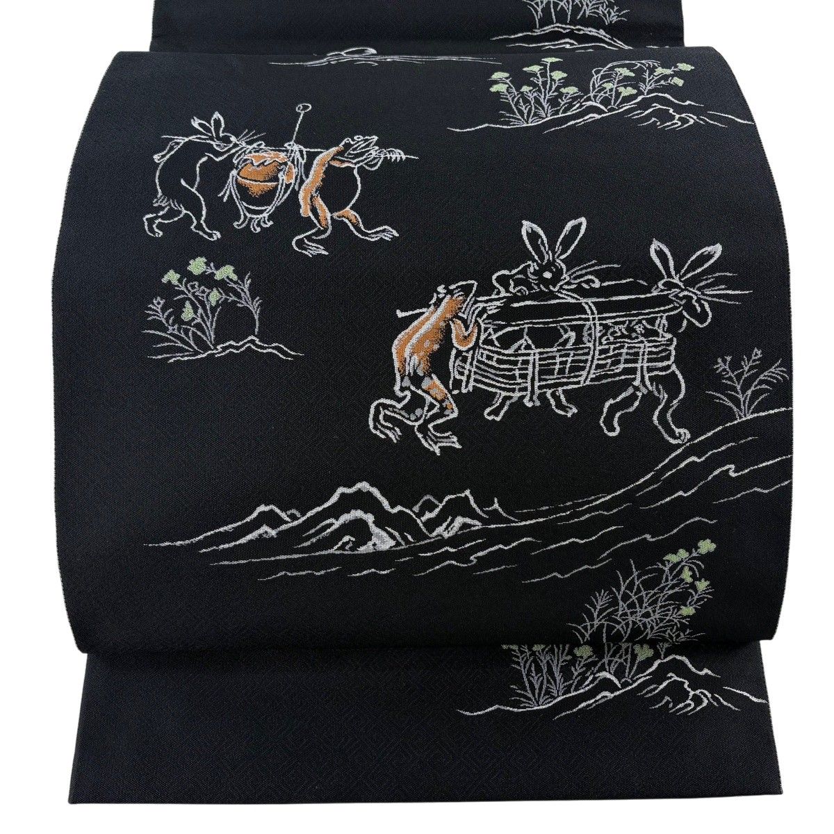【美品】 袋帯 逸品 落款 小森草木染工房 高山寺戯人絵巻 鳥獣戯画 黒 全通 正絹 【中古】