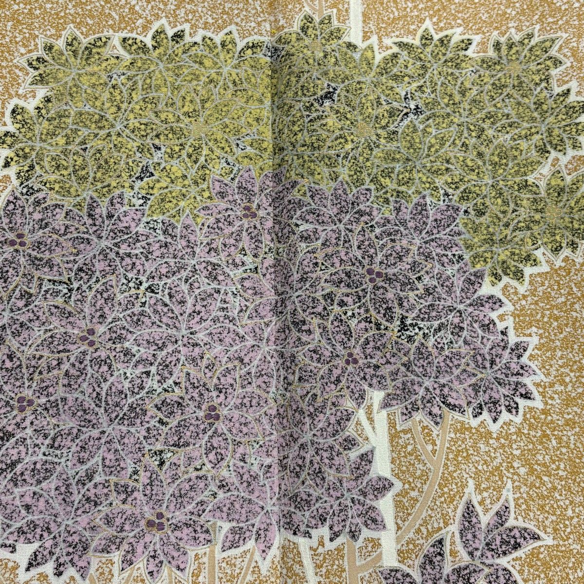 【美品】 訪問着 身丈164cm 裄丈64cm M 袷 袋帯セット 落款 枝花 刺繍 金彩 山吹茶色 正絹 秀品 【中古】 【美品】 訪問着 身丈164cm 裄丈64cm M 袷 袋帯セット 落款 枝花 刺繍 金彩 山吹茶色 正絹 秀品 【中古】