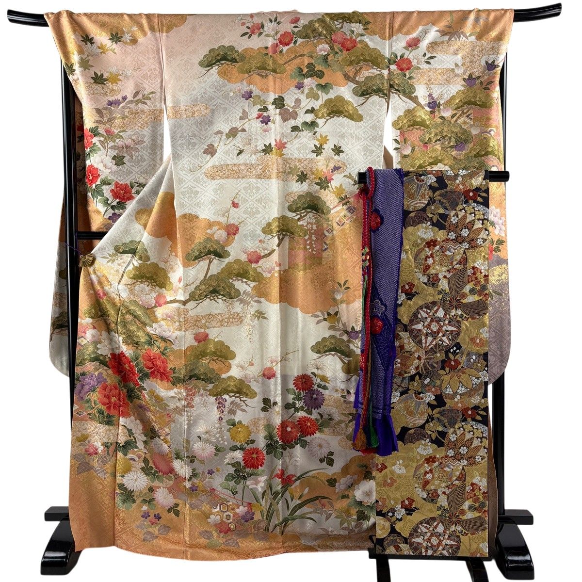 【美品】 振袖 身丈171.5cm 裄丈70.5cm L 袷 袋帯フルセット 牡丹 松梅 金彩 ぼかし 薄オレンジ 正絹 名品 【中古】